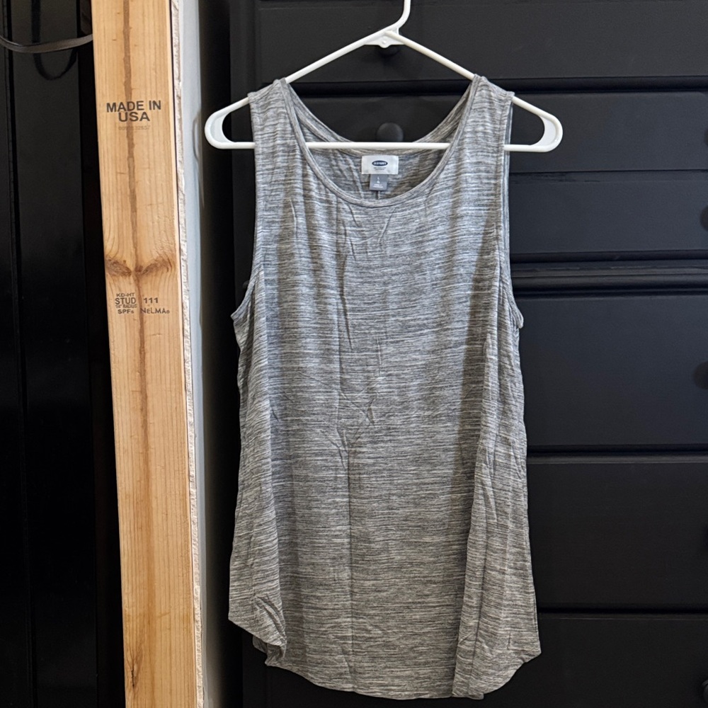 Old Navy Heather Gray Tank Top